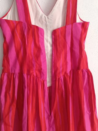 Vestido largo rayas alamares zara talla S