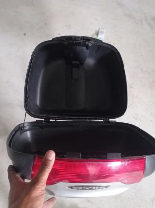 Maleta  Moto SHAD SH40 Negra/Plata