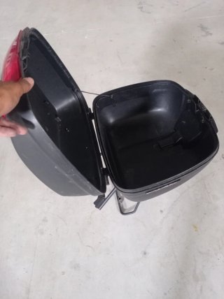Maleta  Moto SHAD SH40 Negra/Plata
