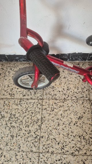 Bicicleta Chicco Red Bullet sin pedales
