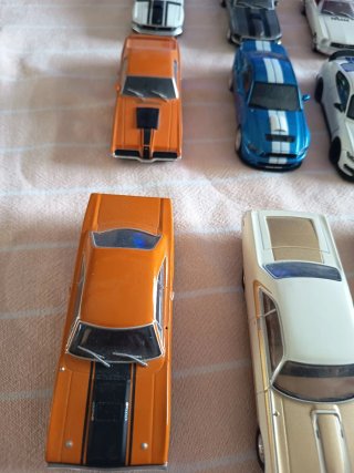 15 Coches a Escala 1:43