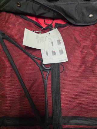 Portatrajes Samsonite ProDLX. Negro