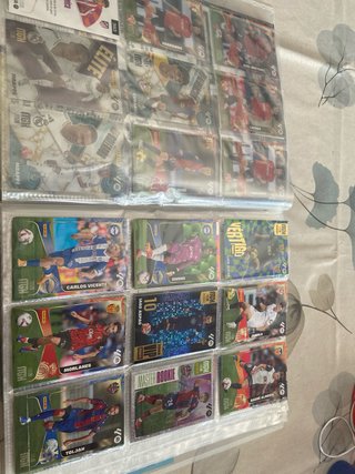 Álbum y cromos fútbol Megacracks 2025/26