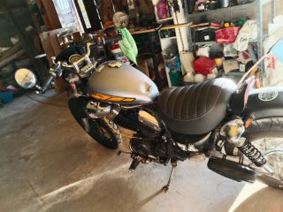 Yamaha customizada Negra/Gris