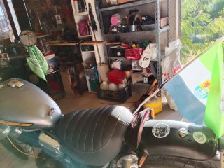 Yamaha customizada Negra/Gris
