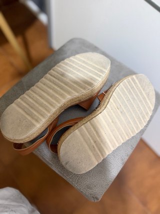 Sandalias marrones tipo menorquina