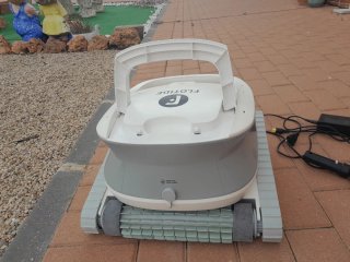 Robot Limpiafondos Piscina