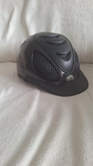 Casco GPA Carbono Talla 61