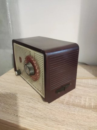 Radio Philips B1E92U