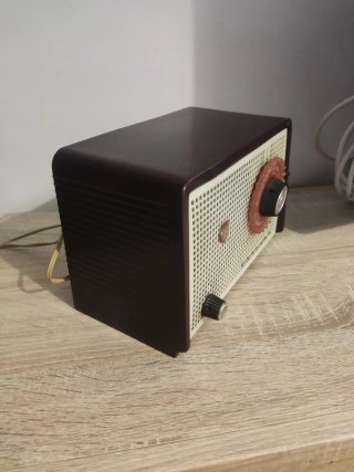 Radio Philips B1E92U