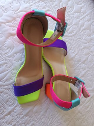 Sandalias de tacón multicolor