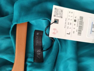 Vestido largo Zara satinado asimétrico Talla L