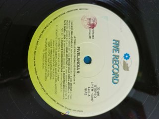 LP Fivelandia 9