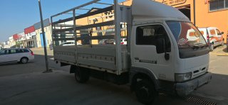 Nissan Cabstar 2002