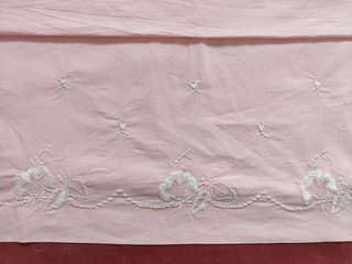 Sábana Matrimonio Rosa Bordada