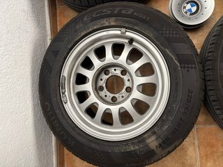Llantas originales BMW 15” neumáticos Kumho Ecsta