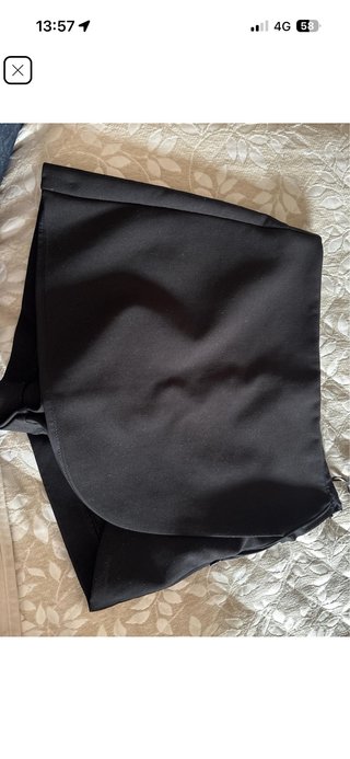Falda pantalón negra