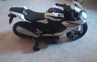Moto Eléctrica Infantil HOMCOM con Licencia HONDA