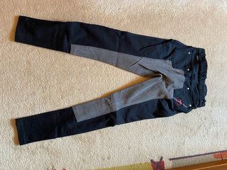 Lote equitación niño:chaleco,casco, botas,pantalón
