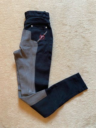 Lote equitación niño:chaleco,casco, botas,pantalón