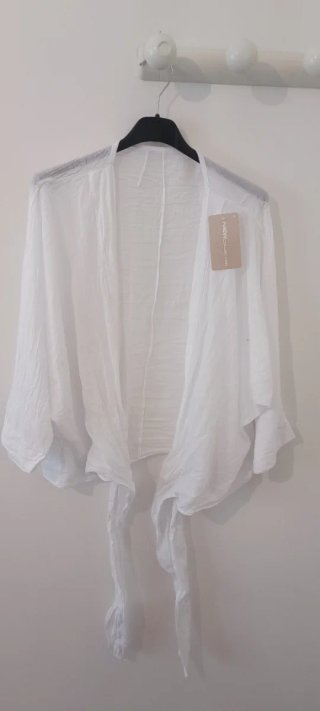 Camisa blanca algodón nudo