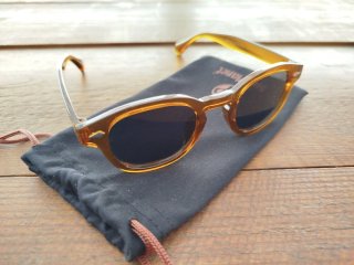 Gafas de sol marrones