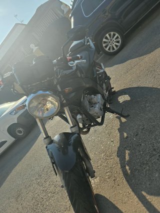 DAELIM roadwing 125