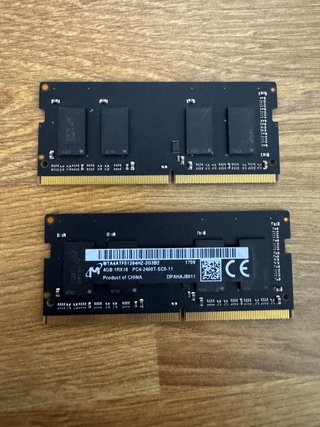 2x 4GB DDR4 2400MHz Crucial RAM para portátil