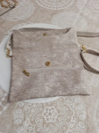 Bolso Michael Kors Beige y Dorado