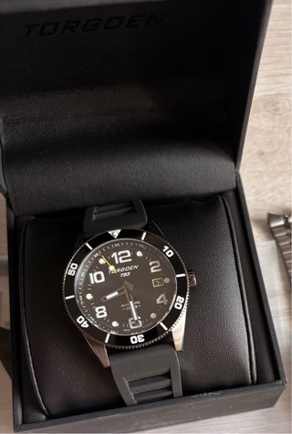 Reloj Torgoen T53 Gunmetal SW200