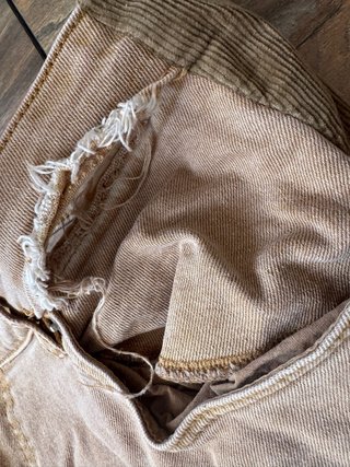 Pantalon Encuentro, 48