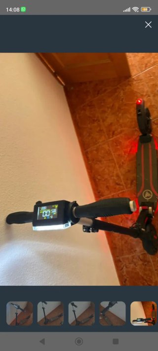 Patinete Eléctrico con Luces LED