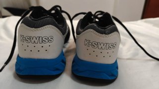 Zapatillas K-Swiss Blancas y Azules