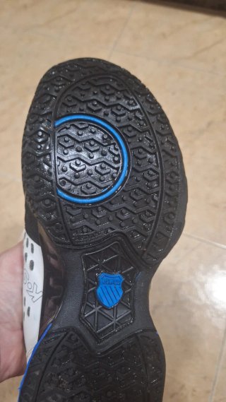 Zapatillas K-Swiss Blancas y Azules