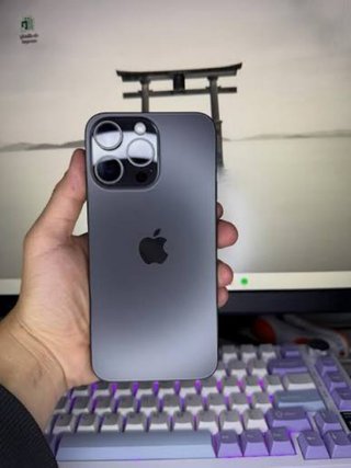 iPhone 15 Pro Max 256GB Gris Como Nuevo
