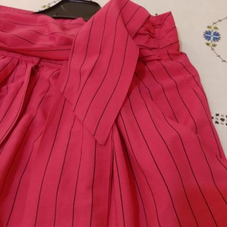 Pantalón fucsia rayas T40 con cinturón