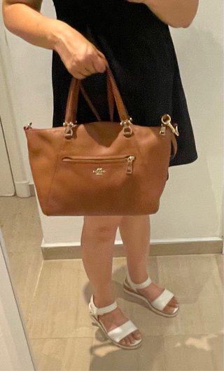Bolso Coach Marrón Mano y Bandolera