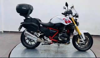 BMW R1200R LC K53 Naked Blanca y Roja 2015