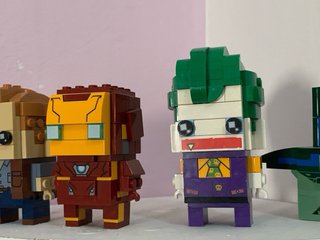 Pack Figuras Lego Marvel y DC el joker y mas