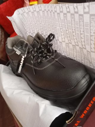 Zapatos de seguridad para trabajadores