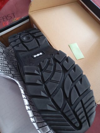 Zapatos de seguridad para trabajadores