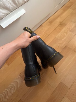 Botas Dr. Martens Talla 39 Negras. Nuevas!!!