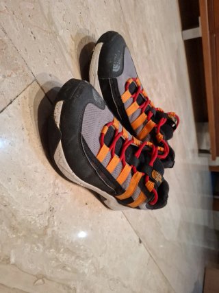 Zapatillas The North Face Gris Naranja