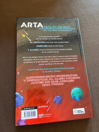 Libro: “arta contra el alien máximo”