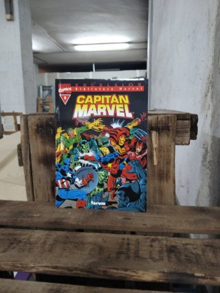 EXCELSIOR BIBLIOTECA MARVEL CAPITAN MARVEL