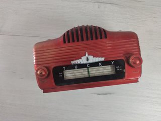 Radio Vintage AM/FM Roja y Plateada