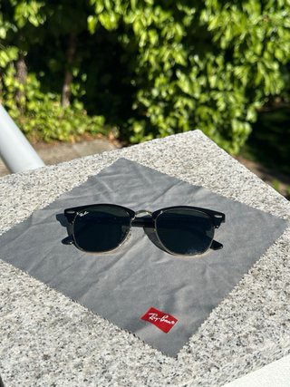 Gafas Ray-Ban Clubmaster Negro y Dorado