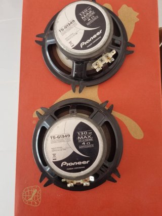 Altavoces Pioneer Naranja y Plateado