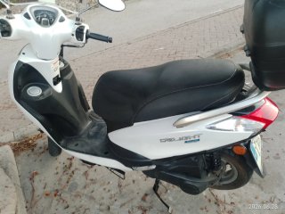 Yamaha Scooter delight 125  Moto