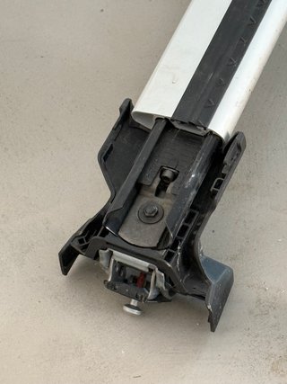 Barras Techo Thule WingBar Edge Toyota RAV4 2022